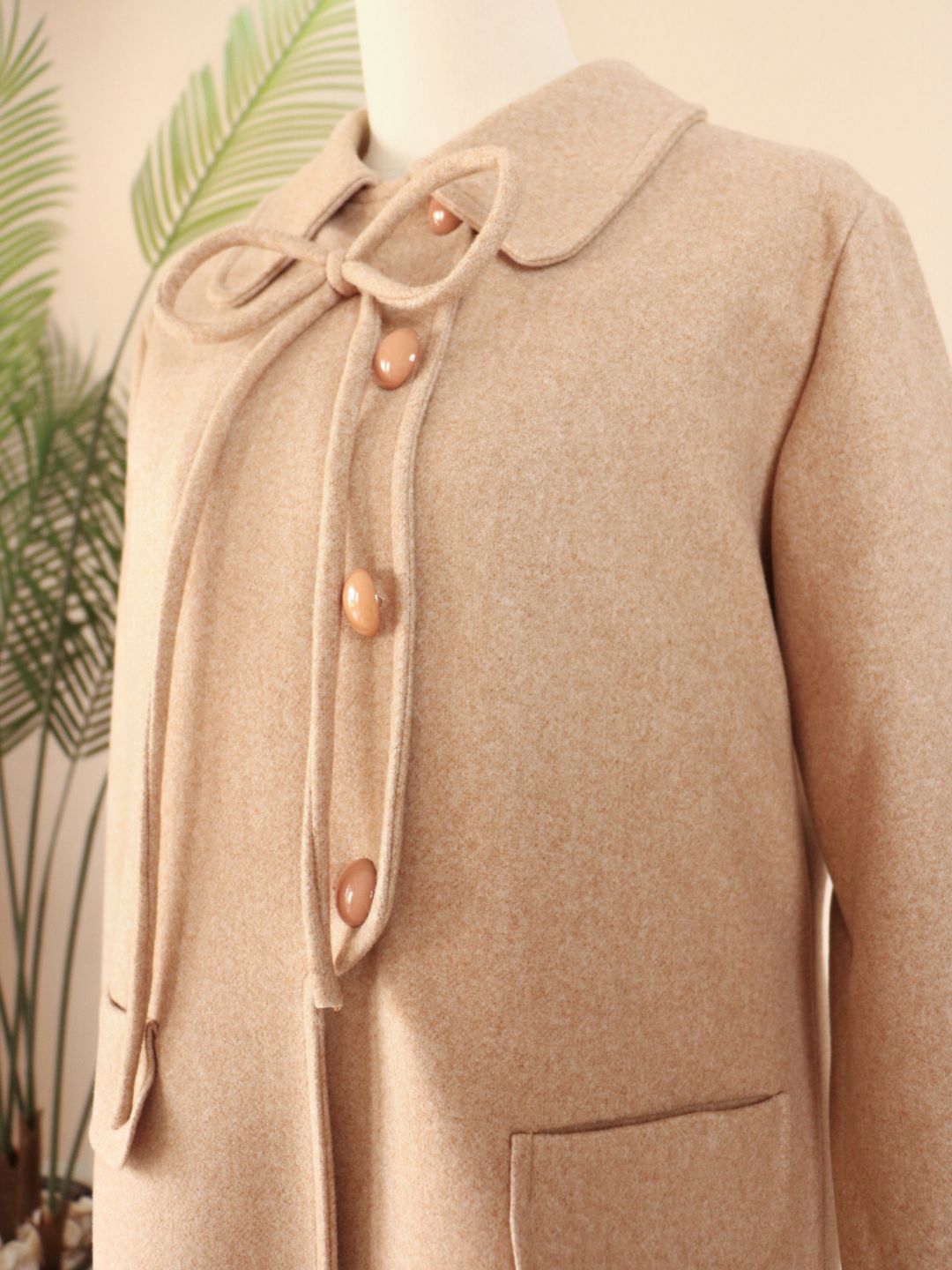 Side Bow Coat - Beige